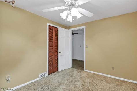 4584 Martin Drive North Olmsted OH 44070