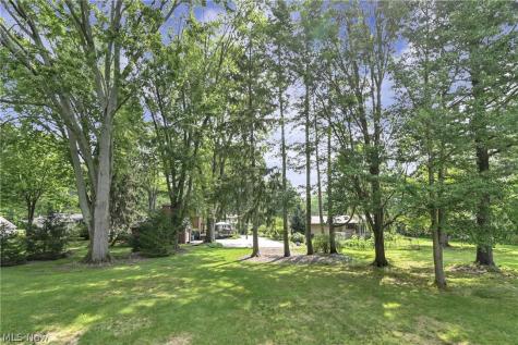 4584 Martin Drive North Olmsted OH 44070