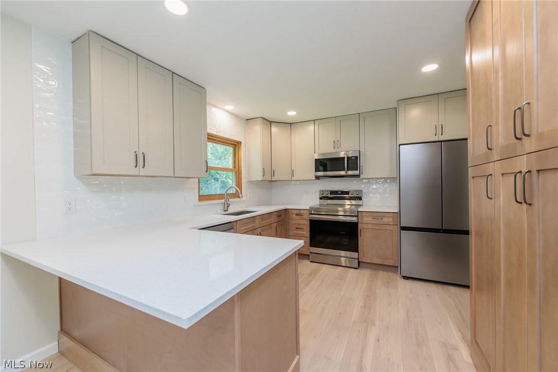 4261 Slaughter Road Green OH 44685