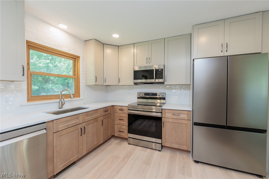 4261 Slaughter Road Green OH 44685