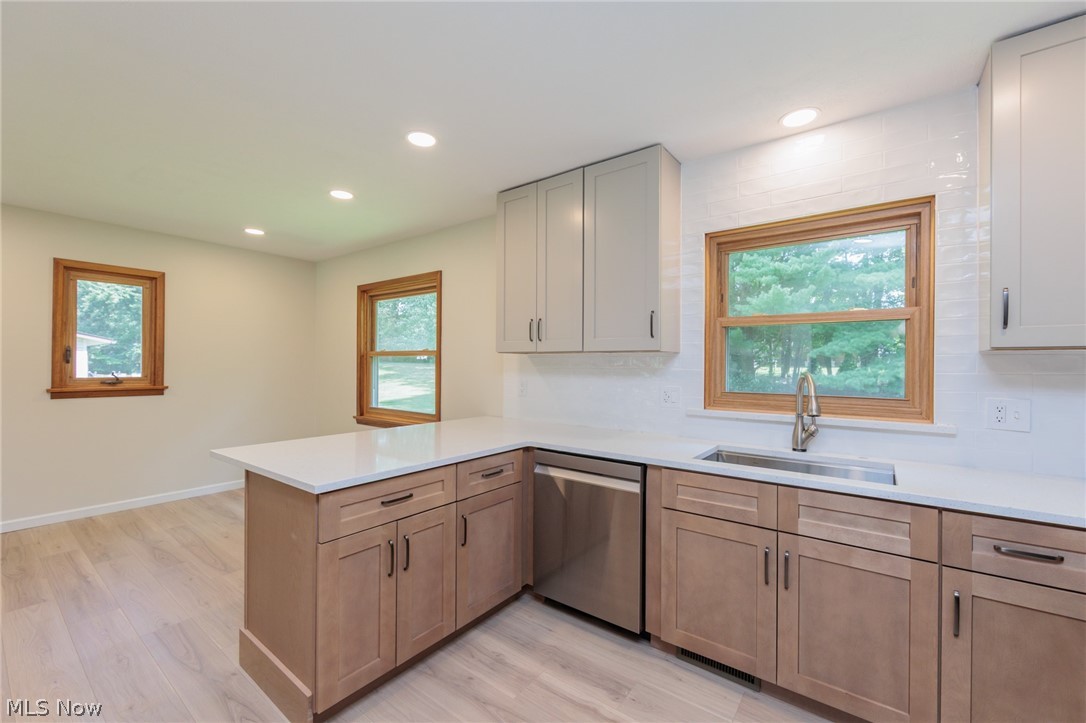 4261 Slaughter Road Green OH 44685