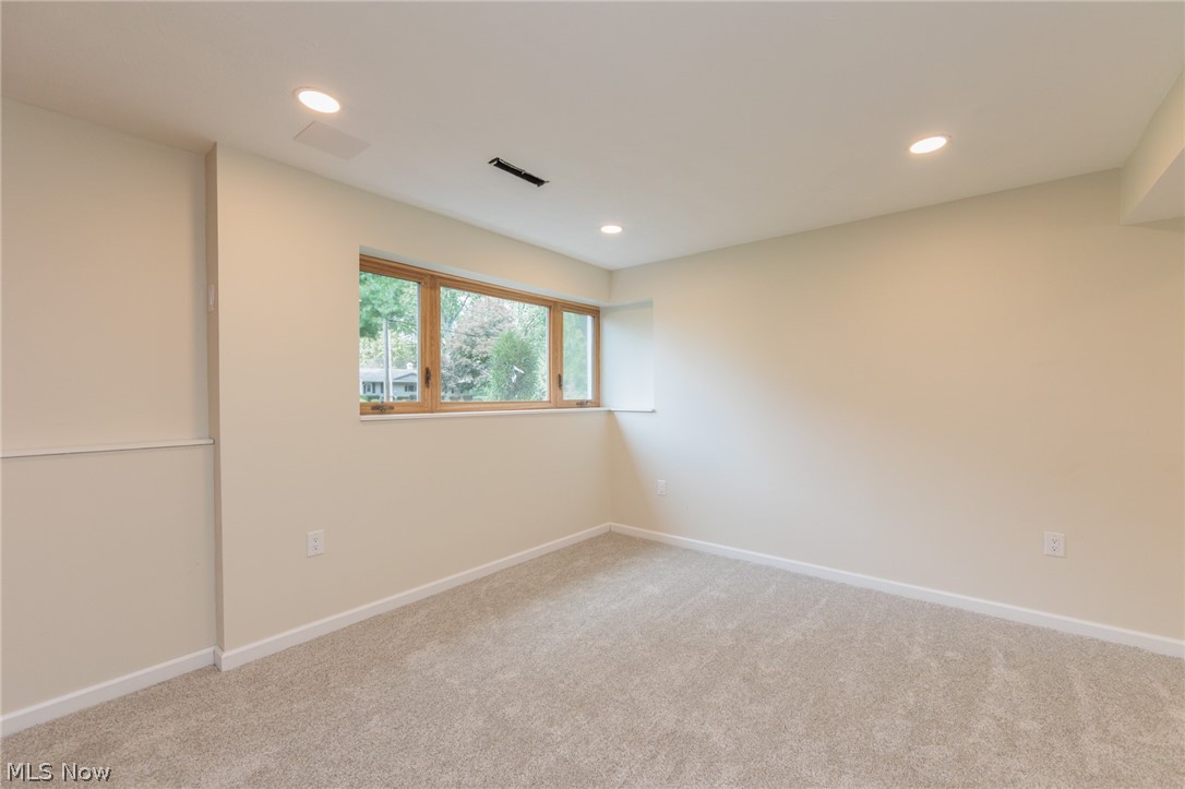 4261 Slaughter Road Green OH 44685