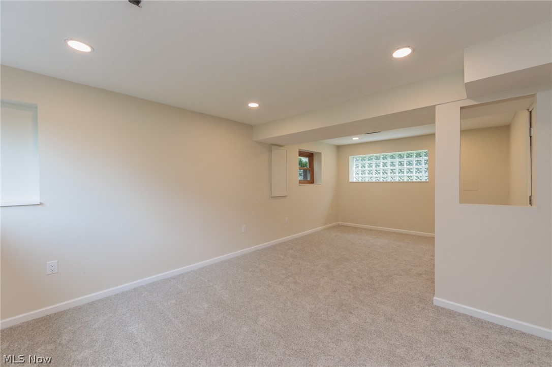 4261 Slaughter Road Green OH 44685
