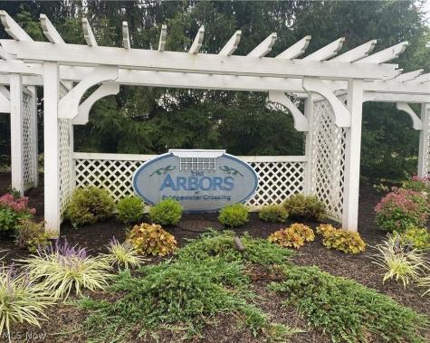 5345 Lake Forest Reserve Lane Brunswick Hills OH 44212