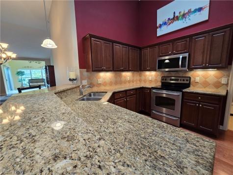 5345 Lake Forest Reserve Lane Brunswick Hills OH 44212