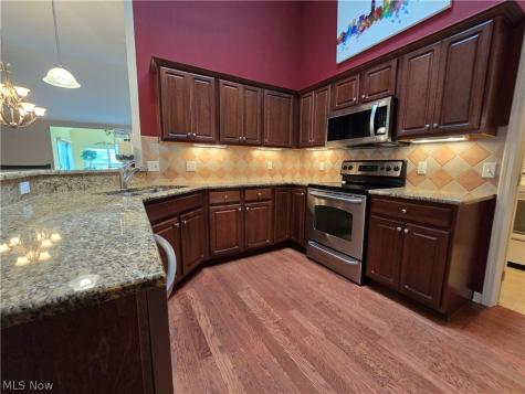 5345 Lake Forest Reserve Lane Brunswick Hills OH 44212