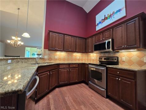 5345 Lake Forest Reserve Lane Brunswick Hills OH 44212