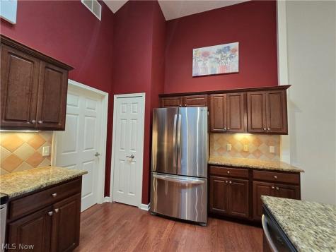5345 Lake Forest Reserve Lane Brunswick Hills OH 44212