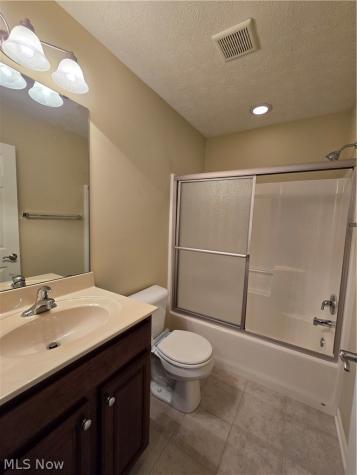 5345 Lake Forest Reserve Lane Brunswick Hills OH 44212