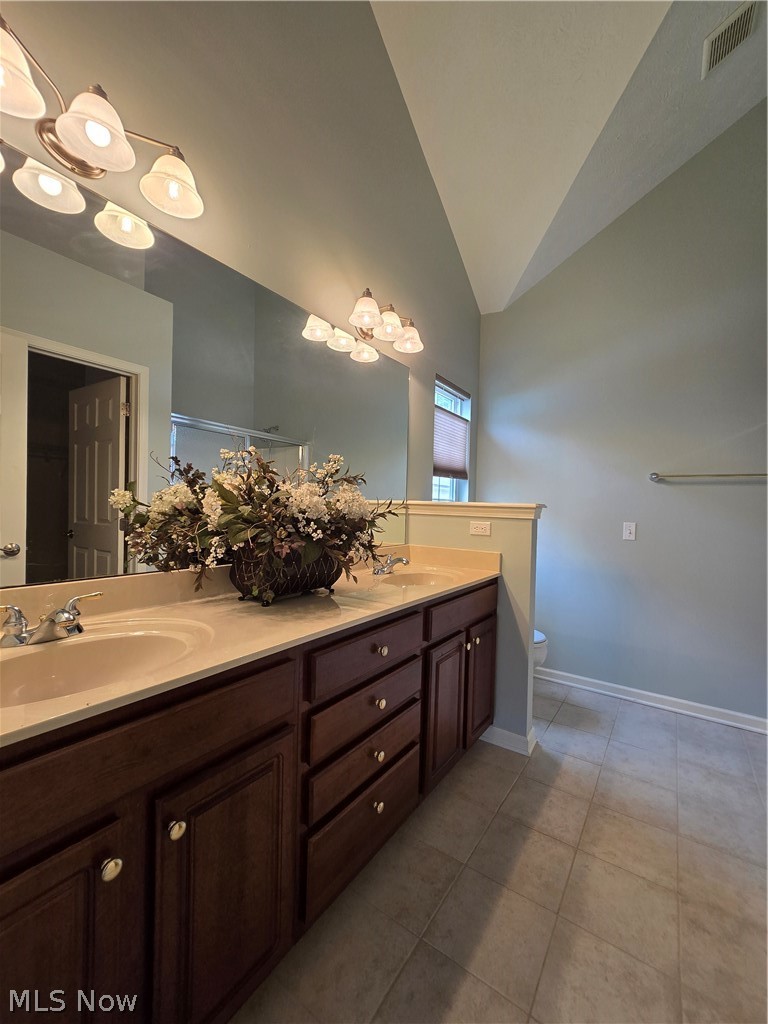 5345 Lake Forest Reserve Lane Brunswick Hills OH 44212