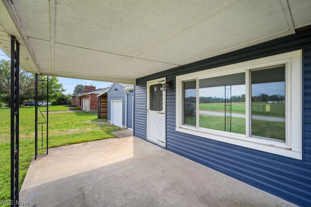 42 Holdren Road Little Hocking OH 45742