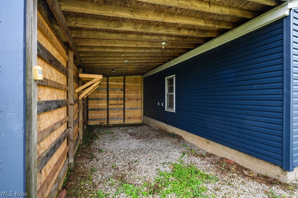 42 Holdren Road Little Hocking OH 45742