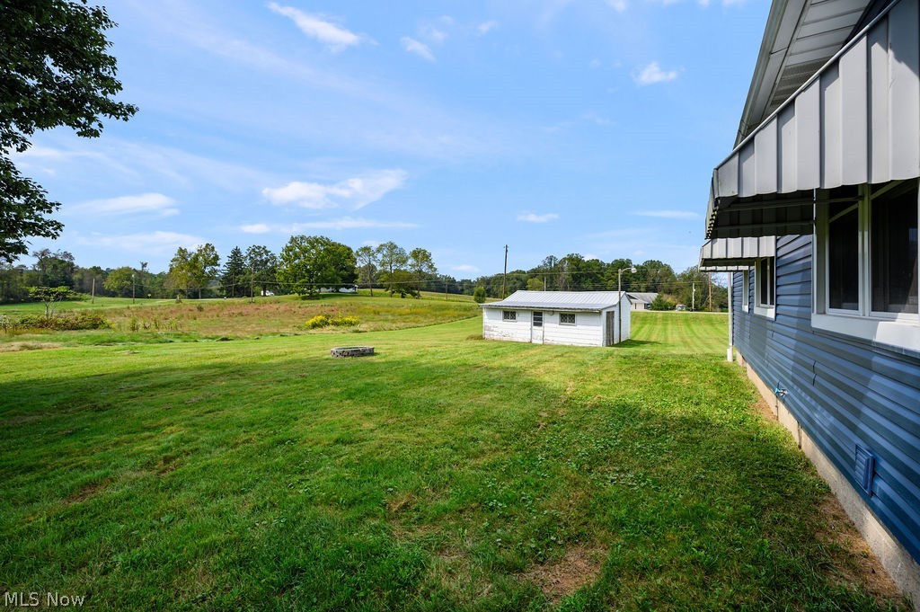 42 Holdren Road Little Hocking OH 45742