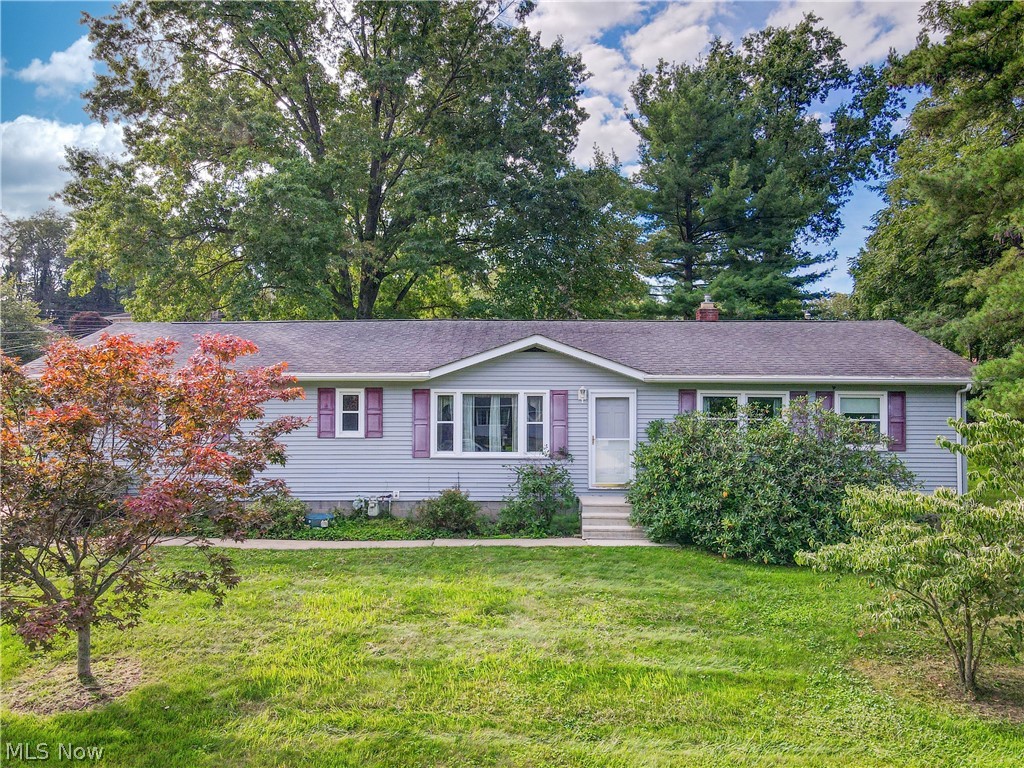 1200 Doralee Drive Mogadore OH 44260