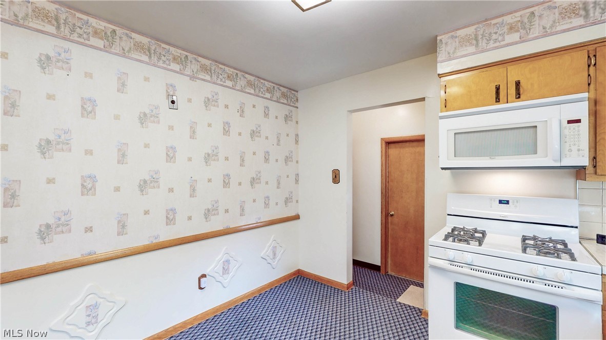 1200 Doralee Drive Mogadore OH 44260