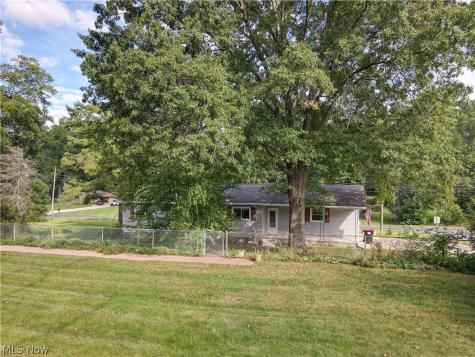 1200 Doralee Drive Mogadore OH 44260