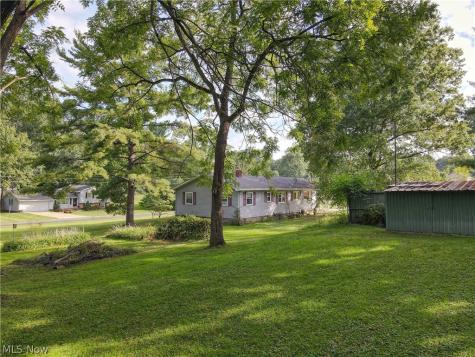 1200 Doralee Drive Mogadore OH 44260