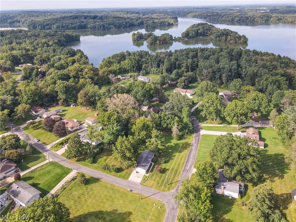 1200 Doralee Drive Mogadore OH 44260