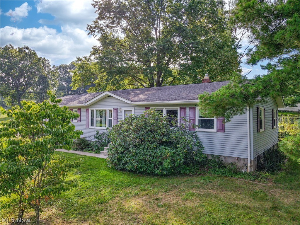 1200 Doralee Drive Mogadore OH 44260