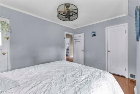 8102 Fernhill Avenue Parma OH 44129