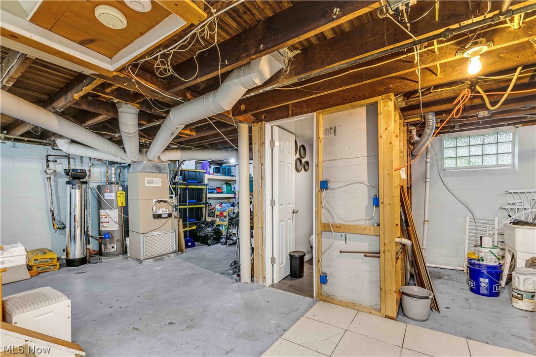 8102 Fernhill Avenue Parma OH 44129