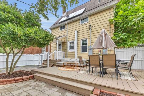 8102 Fernhill Avenue Parma OH 44129
