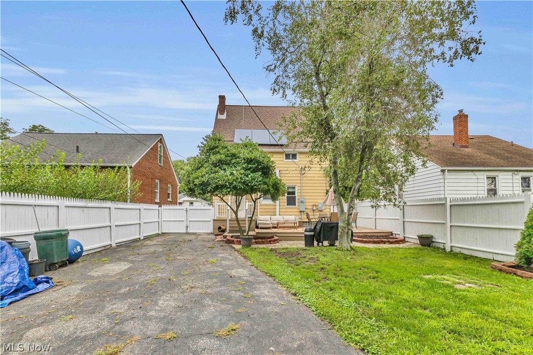8102 Fernhill Avenue Parma OH 44129