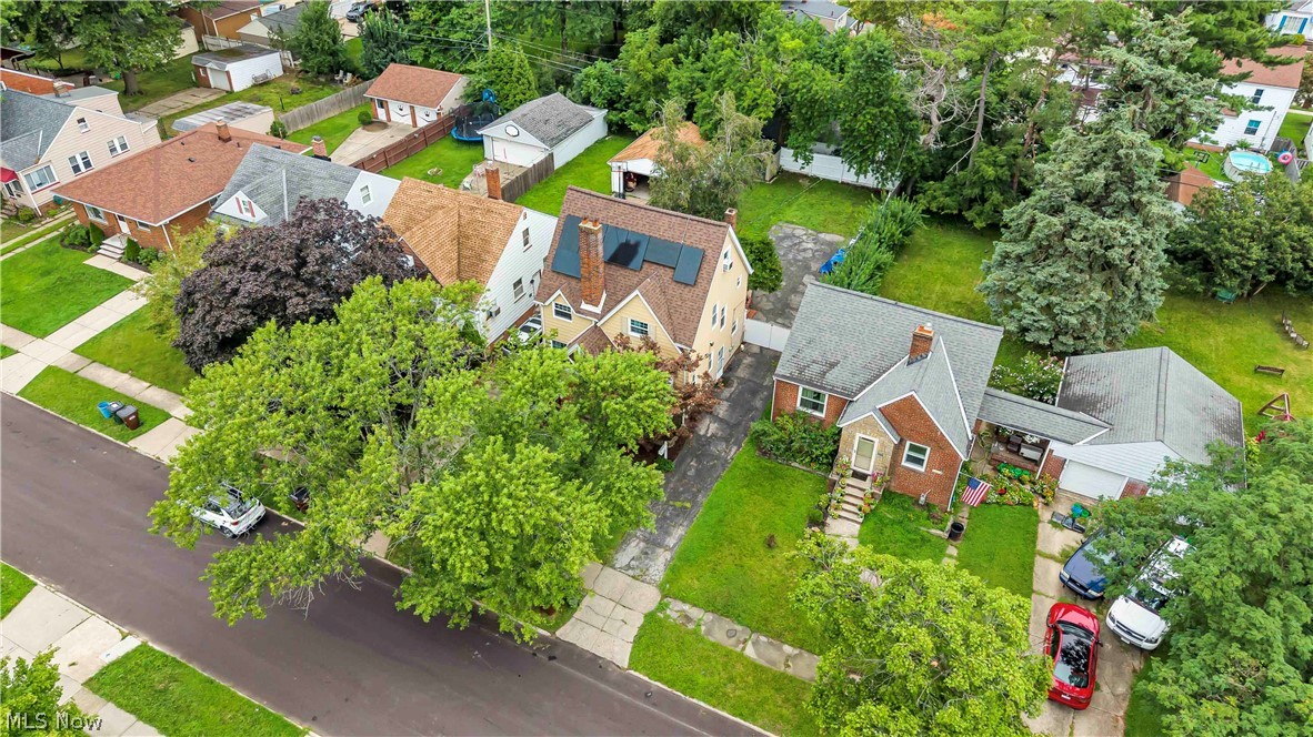 8102 Fernhill Avenue Parma OH 44129