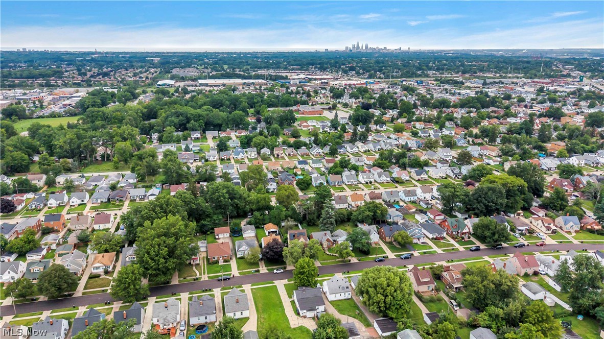 8102 Fernhill Avenue Parma OH 44129