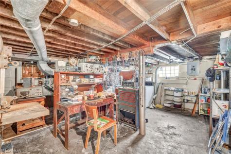 20667 Miller Avenue Euclid OH 44119