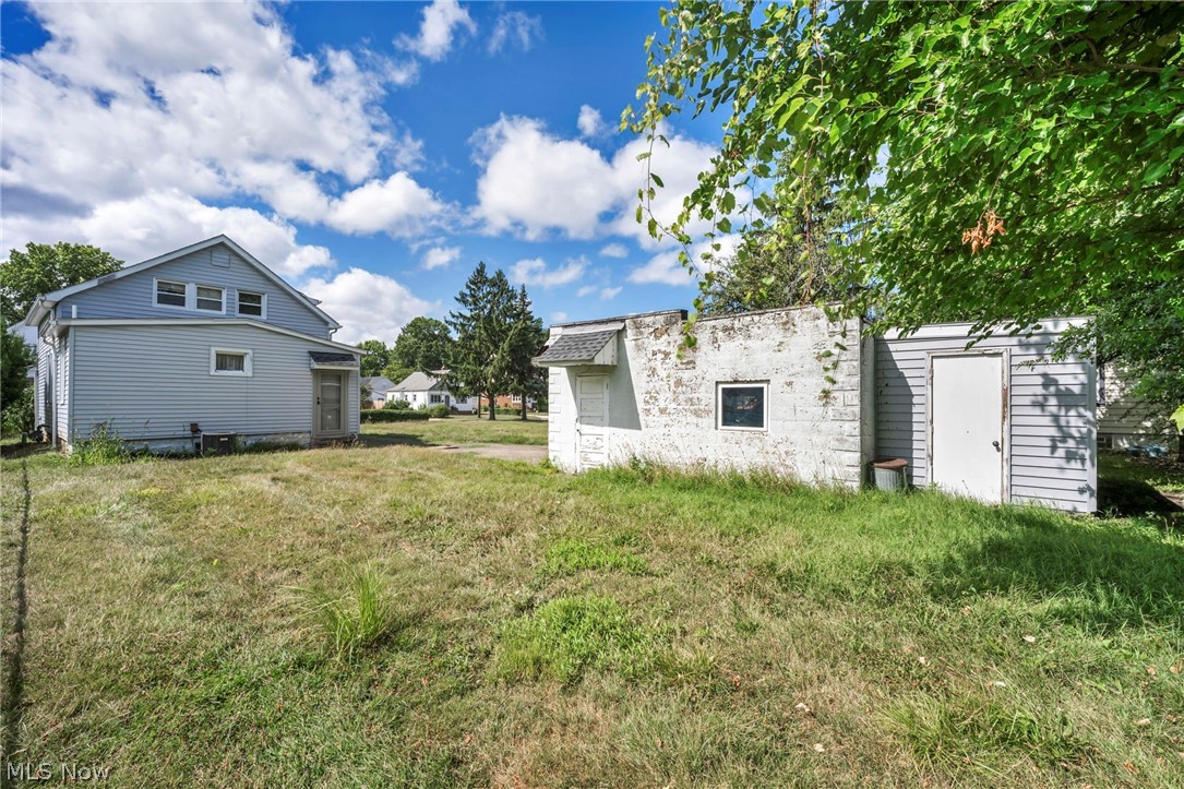 20667 Miller Avenue Euclid OH 44119