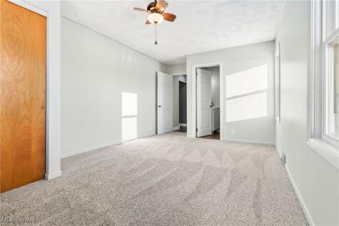 3863 Richville Drive SW Canton OH 44706