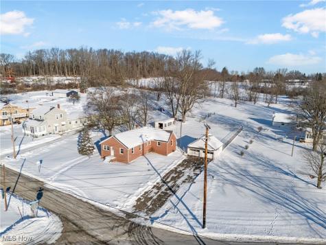 3863 Richville Drive SW Canton OH 44706