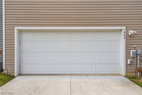 1666 N Eckert Lane Cuyahoga Falls OH 44313
