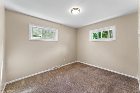 3524 Champlain Avenue Youngstown OH 44502
