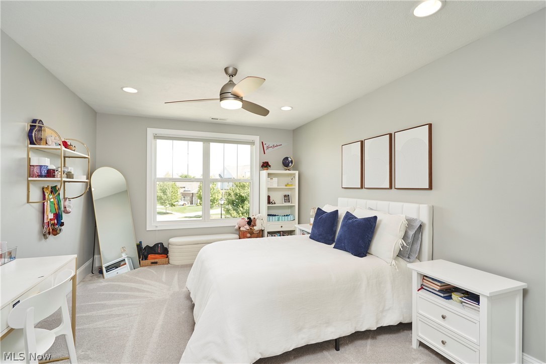 210 Harvester Drive Copley OH 44321