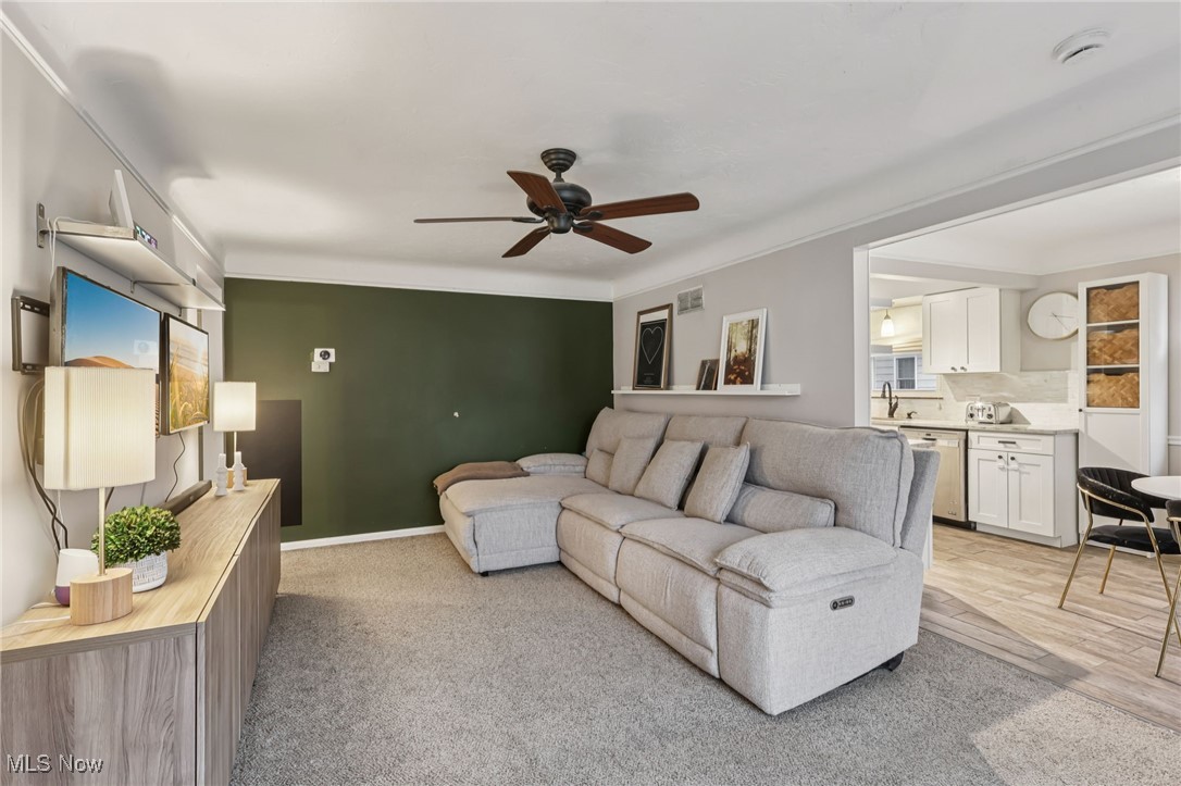 24152 Hedgewood Avenue Westlake OH 44145