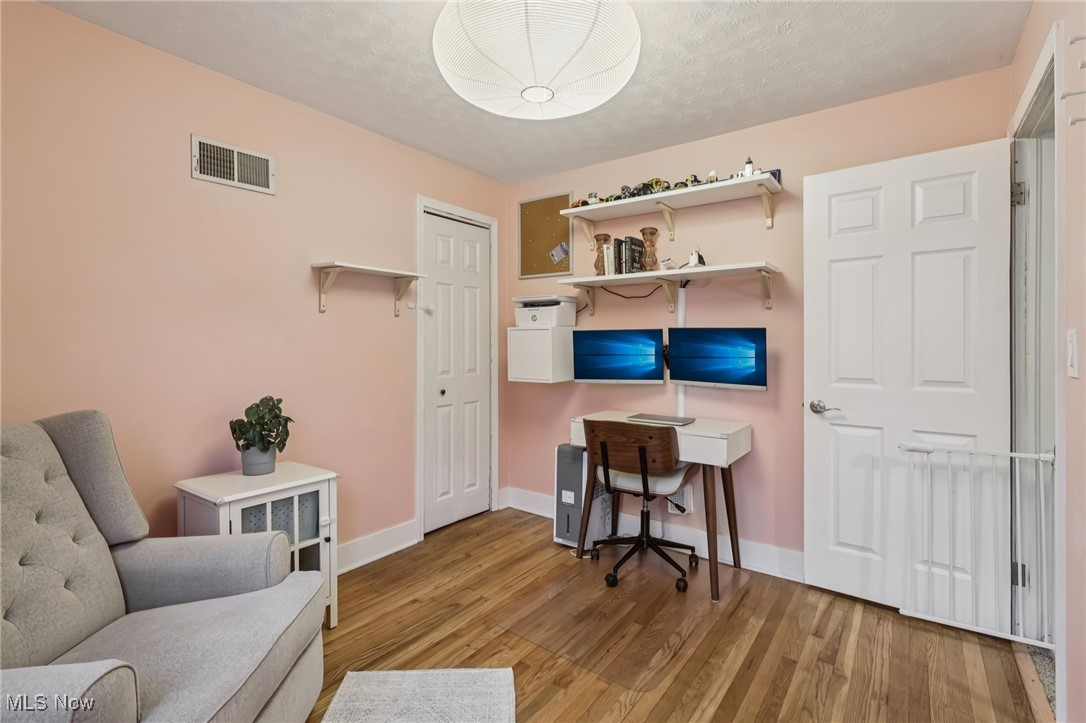 24152 Hedgewood Avenue Westlake OH 44145