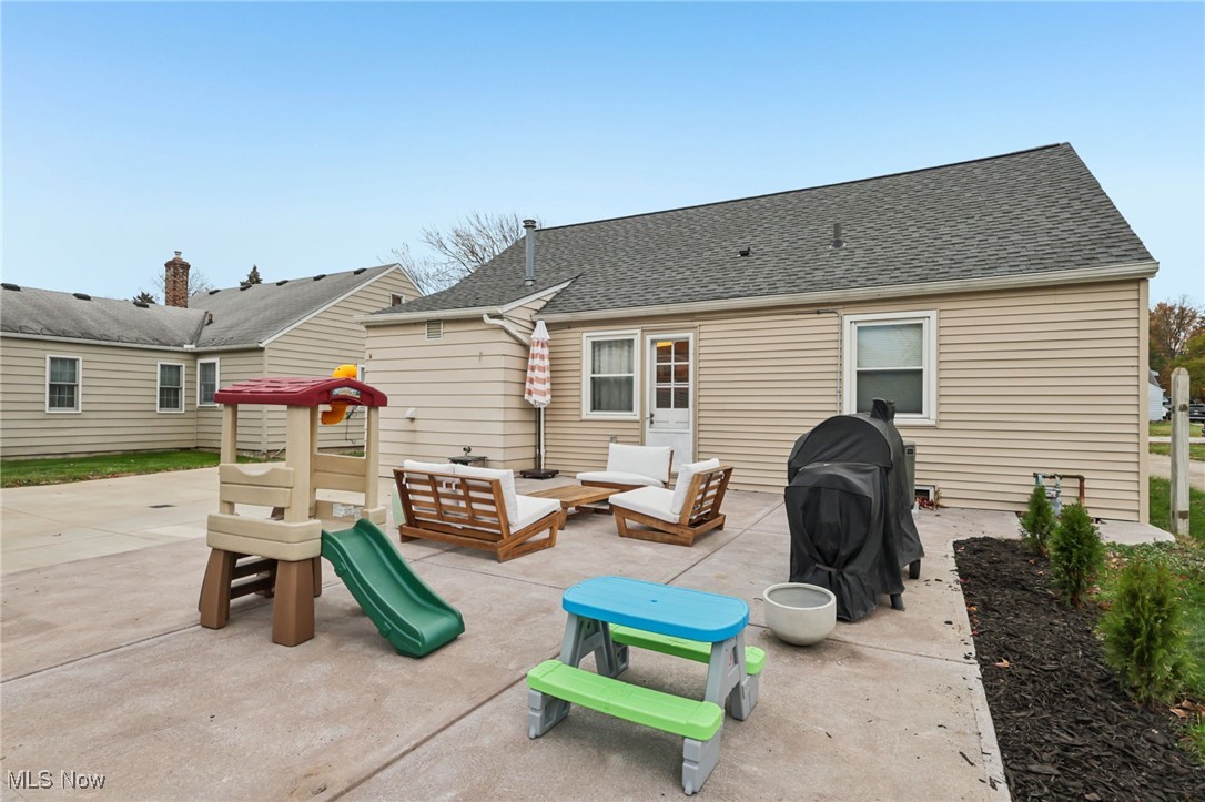 24152 Hedgewood Avenue Westlake OH 44145