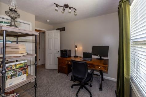 145 Tudor Avenue Akron OH 44312