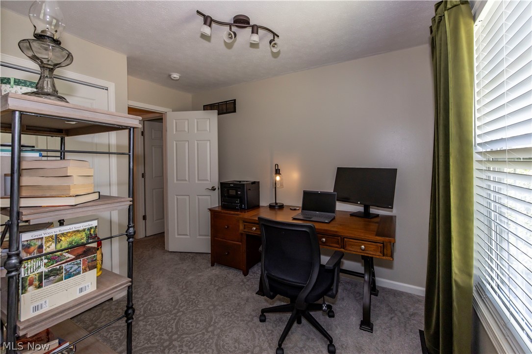 145 Tudor Avenue Akron OH 44312