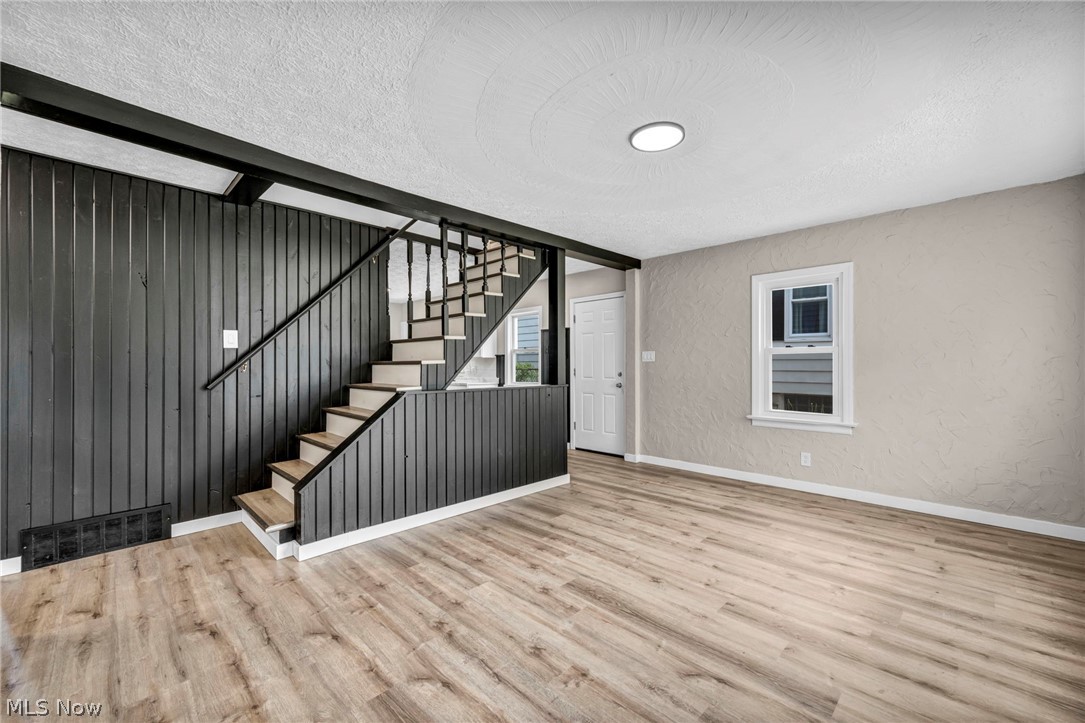 2511 Ogden Avenue Akron OH 44312