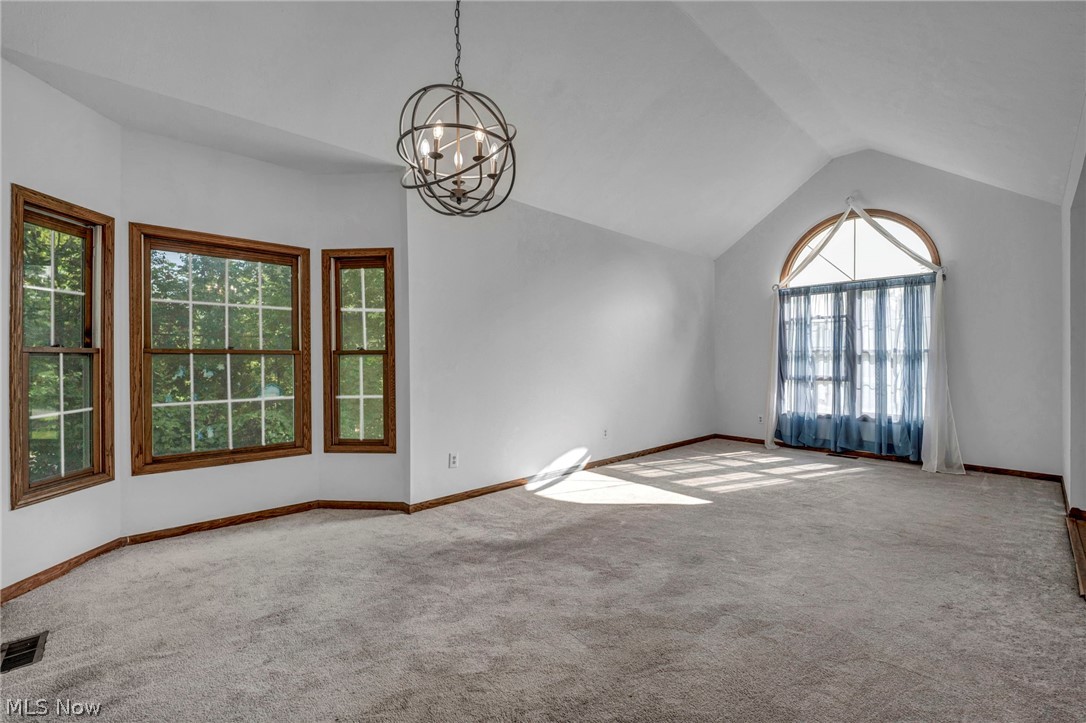 7358 Oakhill Road Bedford OH 44146