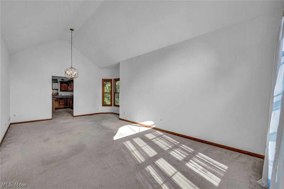 7358 Oakhill Road Bedford OH 44146