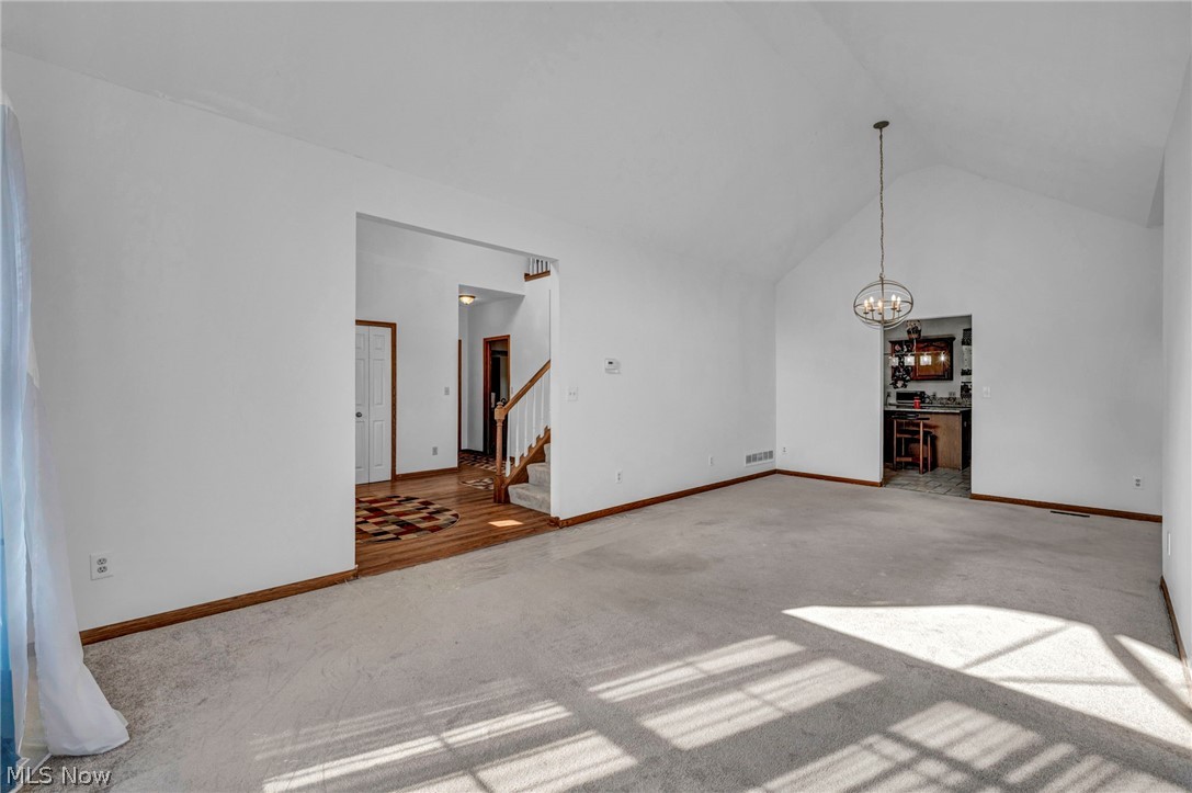 7358 Oakhill Road Bedford OH 44146