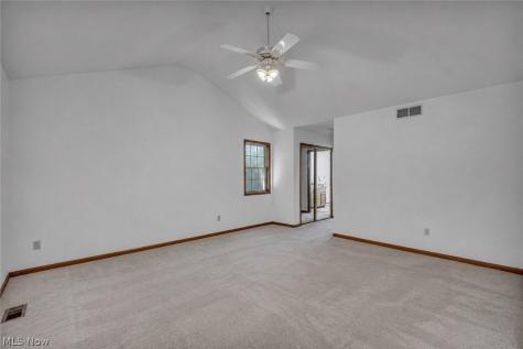 7358 Oakhill Road Bedford OH 44146