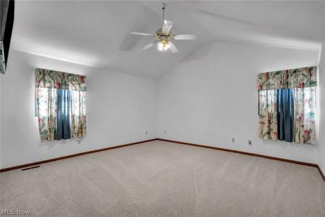 7358 Oakhill Road Bedford OH 44146
