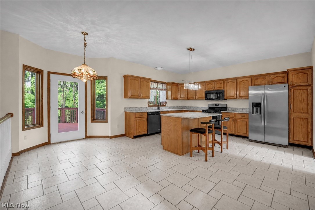 7358 Oakhill Road Bedford OH 44146