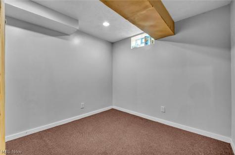 7358 Oakhill Road Bedford OH 44146