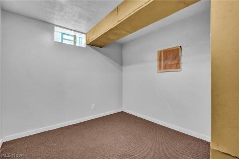 7358 Oakhill Road Bedford OH 44146